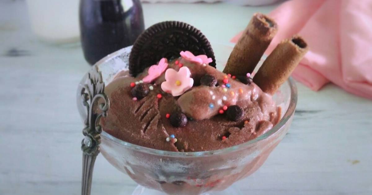 cara membuat es krim roll choccholatis