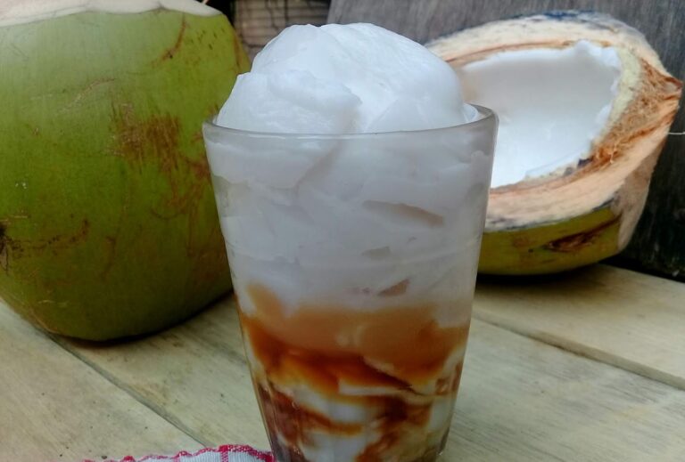 Es kelapa muda