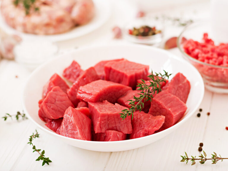 cara cepat empukkan daging keras