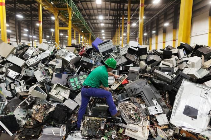 daur ulang sampah elektronik