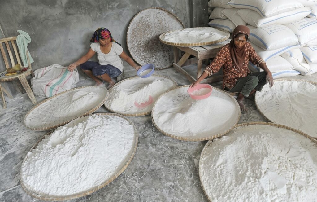 ngayak tepung